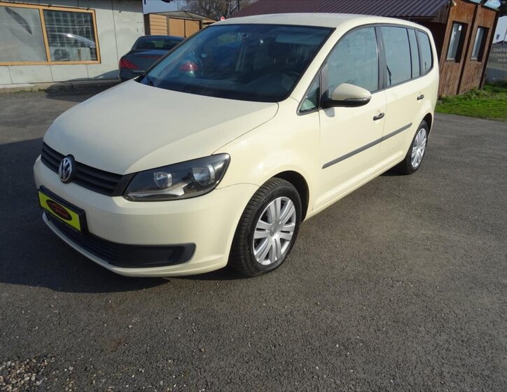 Volkswagen Touran Kombi 1,6 l 77 kw
