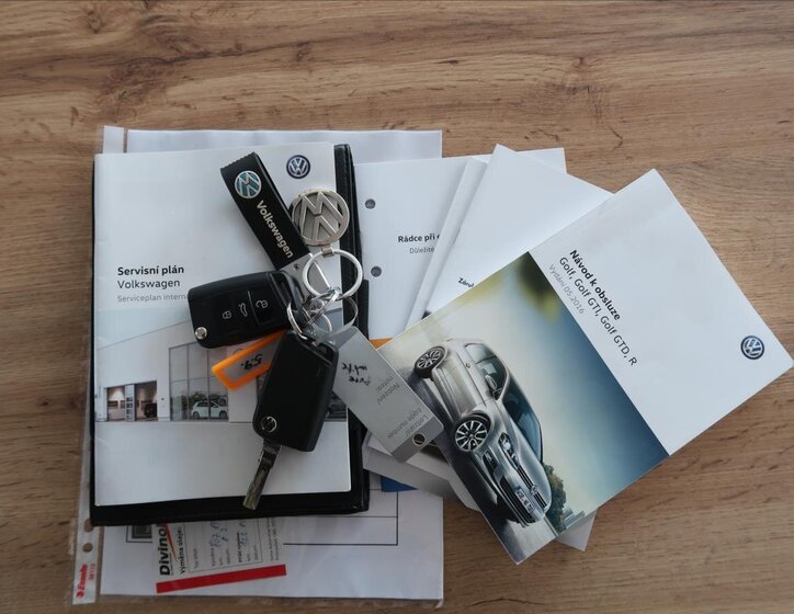 Volkswagen Golf Kombi 1,2 l 81 kw