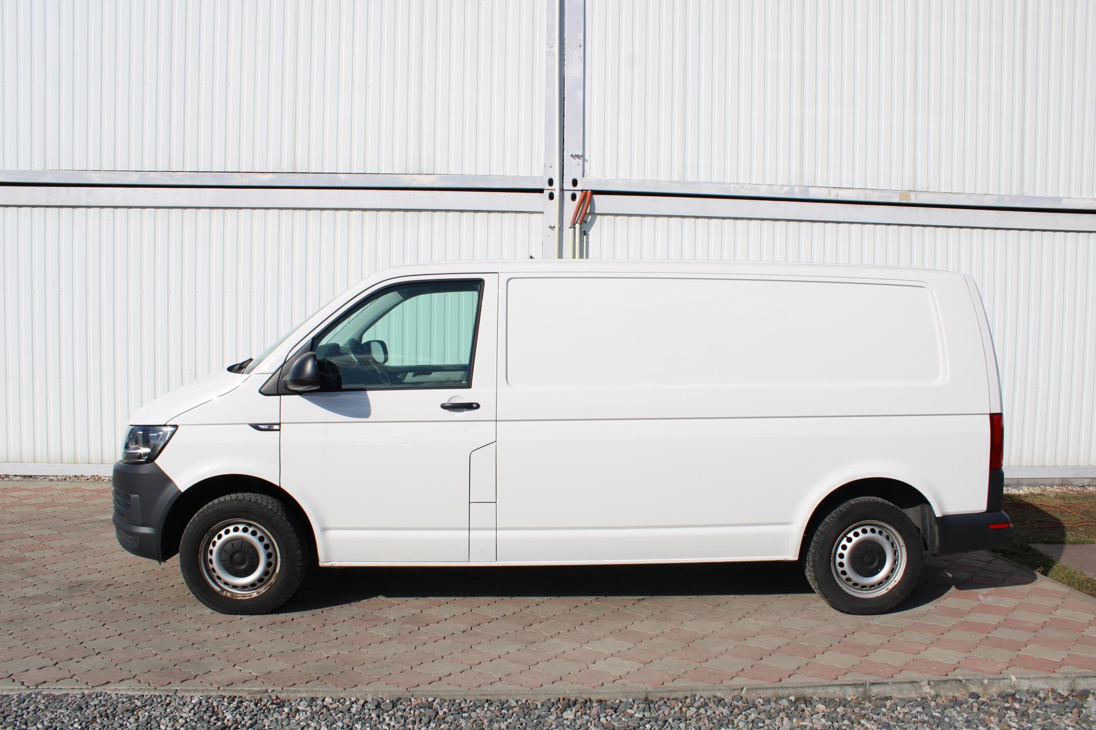 Volkswagen Transporter Užitková 2,0 l 110 kw