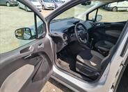 Ford Tourneo Courier 10