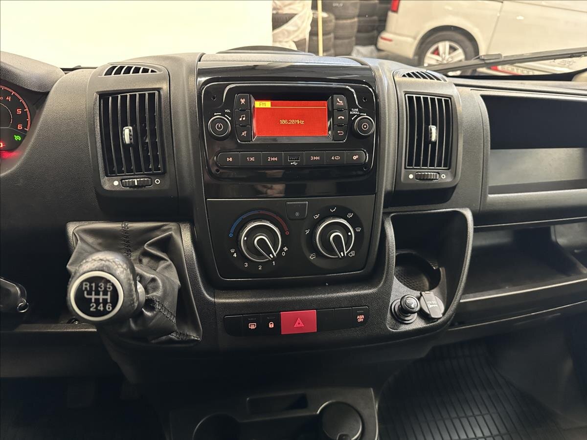 Peugeot Boxer Skříň 2,2 l 103 kw