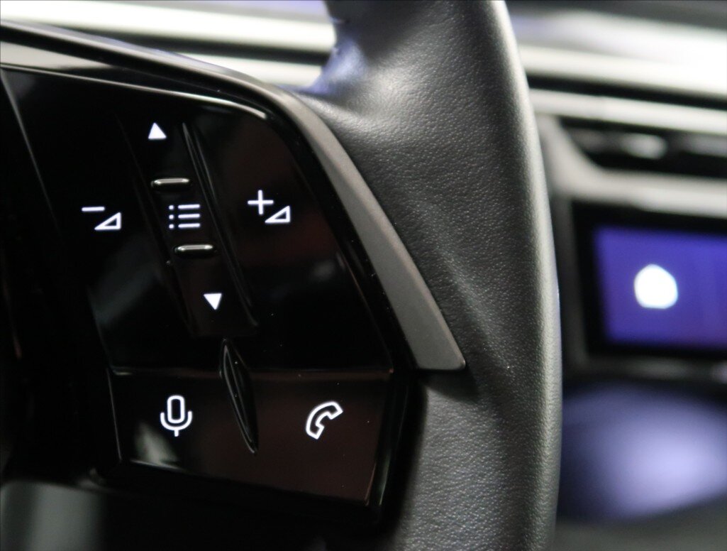 Peugeot 3008 SUV / Terénní 1,2 l 100 kw