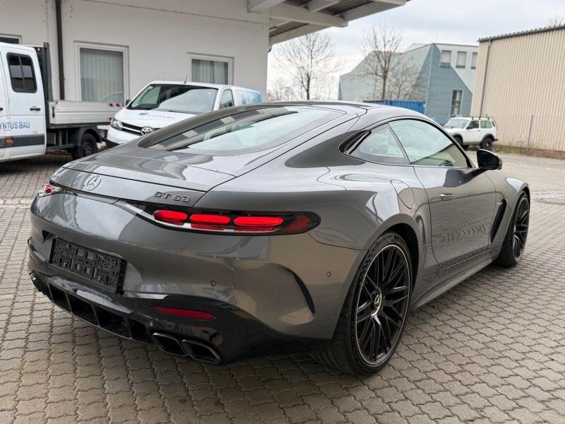 Mercedes-Benz AMG GT Kupé 4,0 l 430 kw