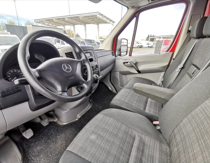 Mercedes-Benz Sprinter 6