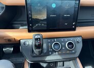 Land Rover Defender SUV / Terénní 3,0 l 294 kw