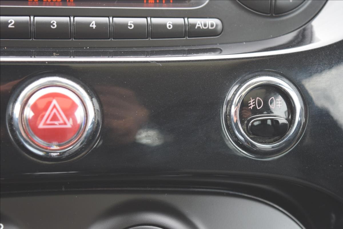 Fiat 500 Hatchback 1,4 l 74 kw