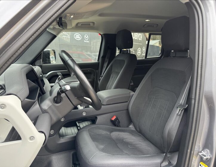 Land Rover Defender SUV / Terénní 3,0 l 221 kw