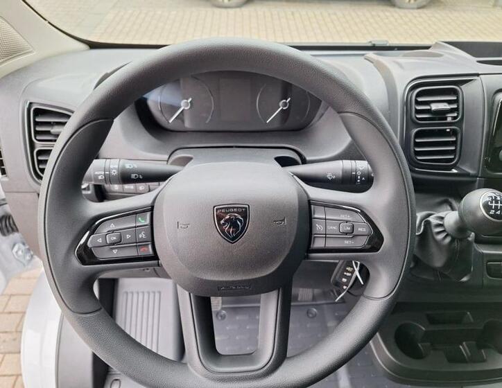 Peugeot Boxer 12