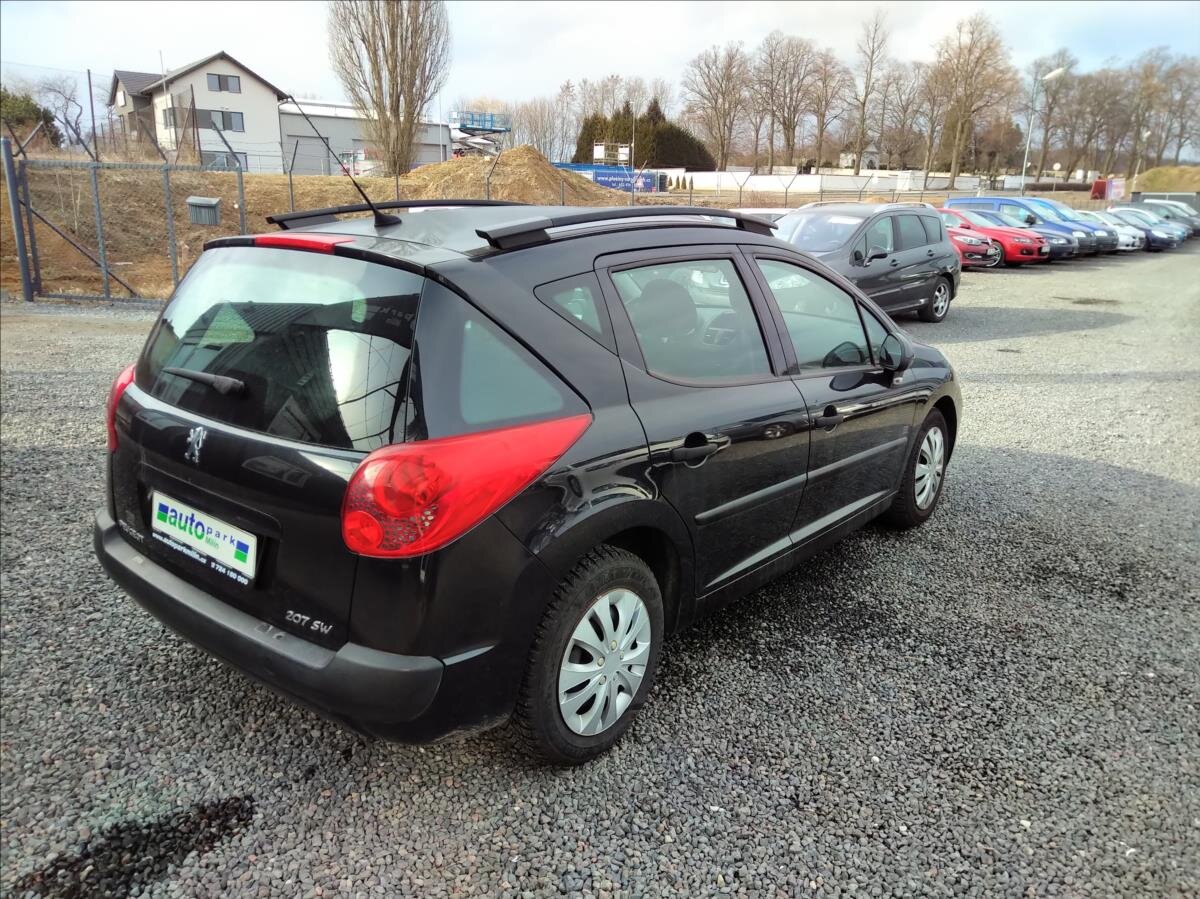 Peugeot 207 Kombi 1,4 l 70 kw