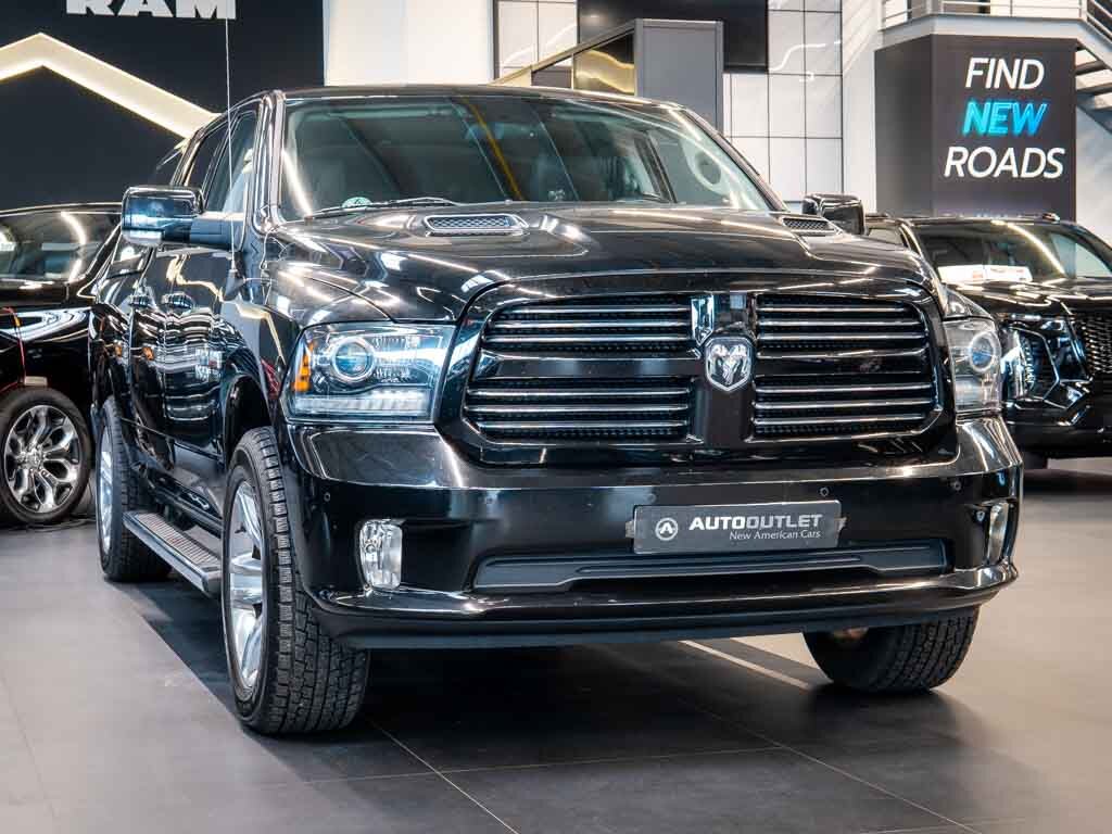 Dodge RAM Pick-up 5,7 l 286 kw