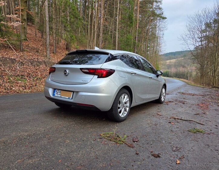 Opel Astra SUV / Terénní 0,0 92 kw