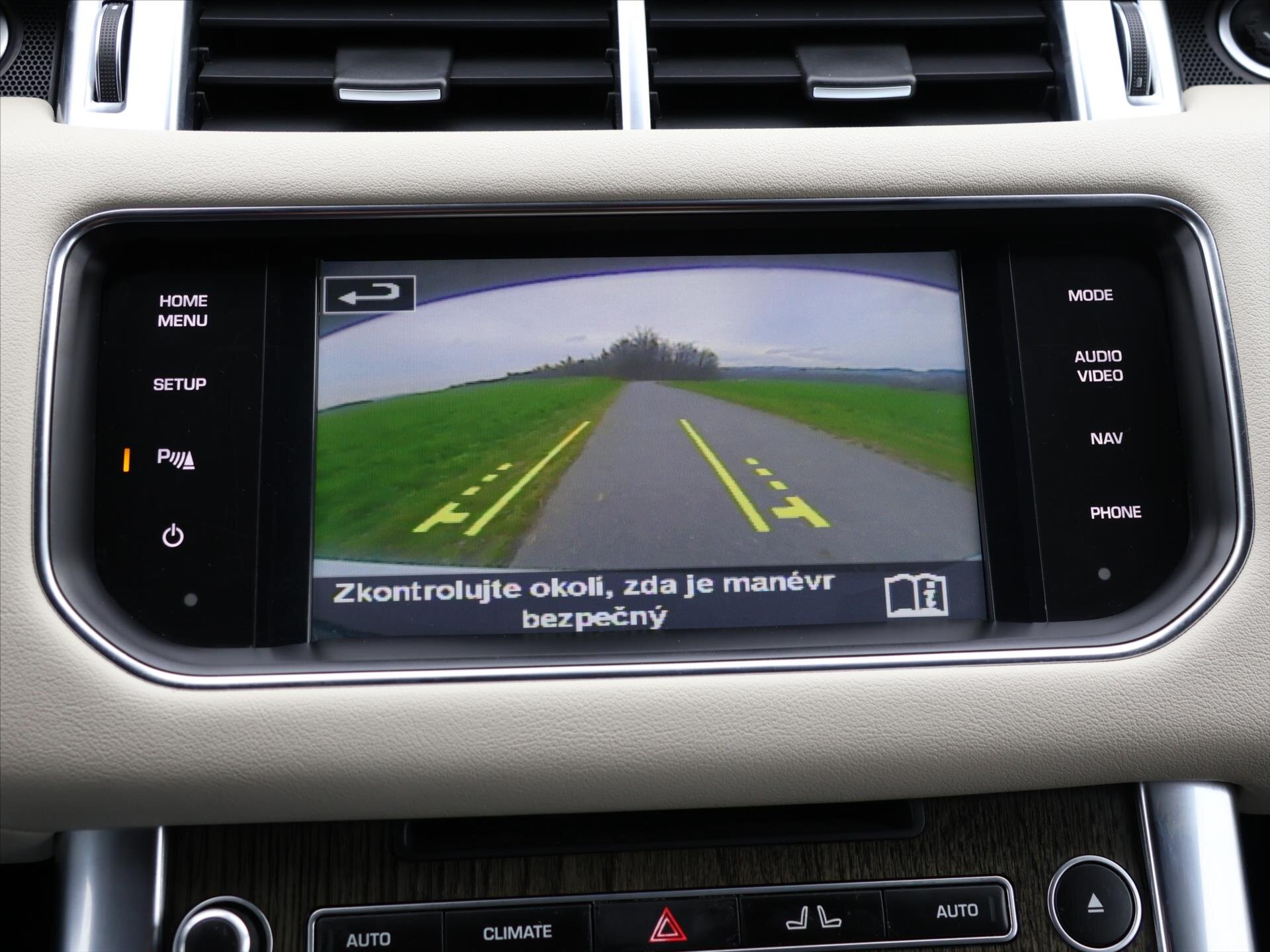 Land Rover Range Rover Sport SUV / Terénní 3,0 l 215 kw