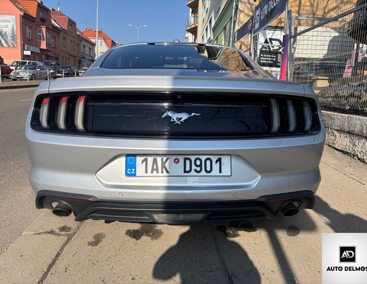 Ford Mustang Kupé 2,3 l 231 kw
