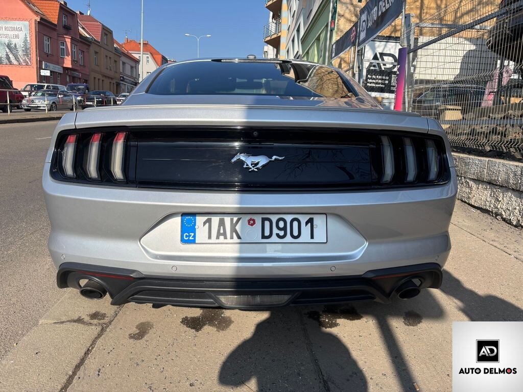 Ford Mustang Kupé 2,3 l 231 kw