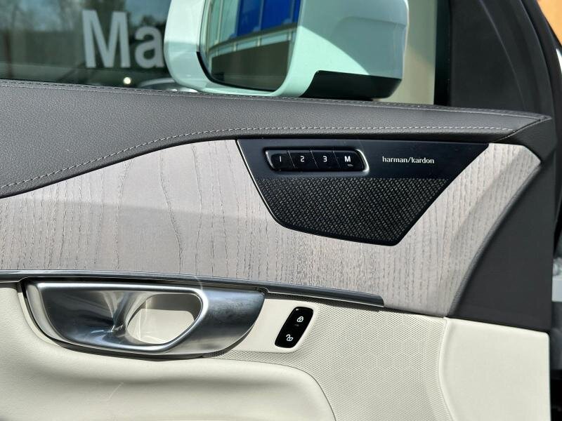 Volvo XC90 SUV 2,0 l 173 kw