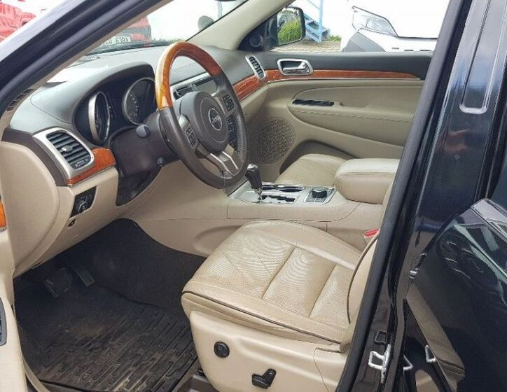 Jeep Grand Cherokee 6