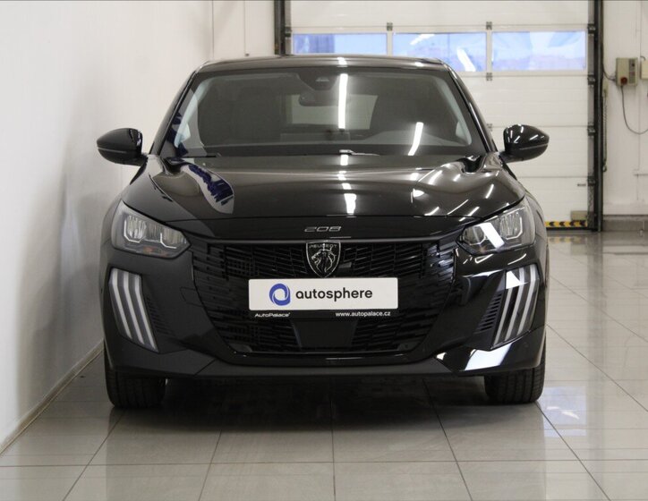 Peugeot 208 Hatchback 1,2 l 74 kw