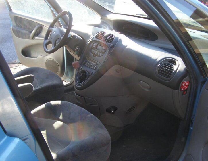 Citroën Xsara Picasso 17