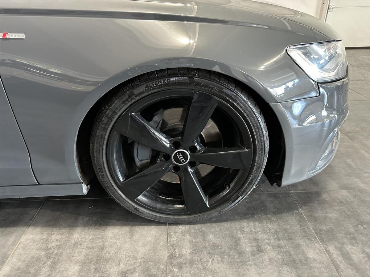 Audi A6 Sedan / Limuzína 3,0 l 230 kw