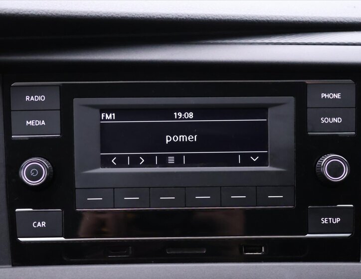 Volkswagen Transporter 24