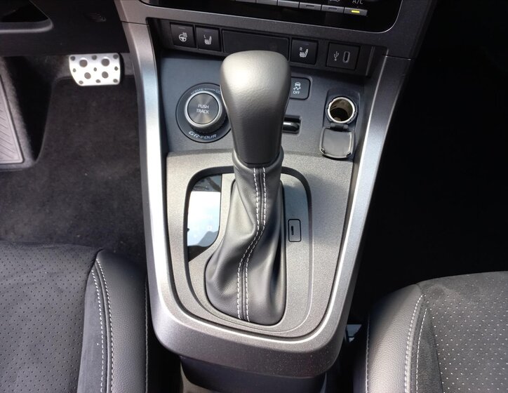 Toyota GR Yaris Hatchback 1,6 l 206 kw