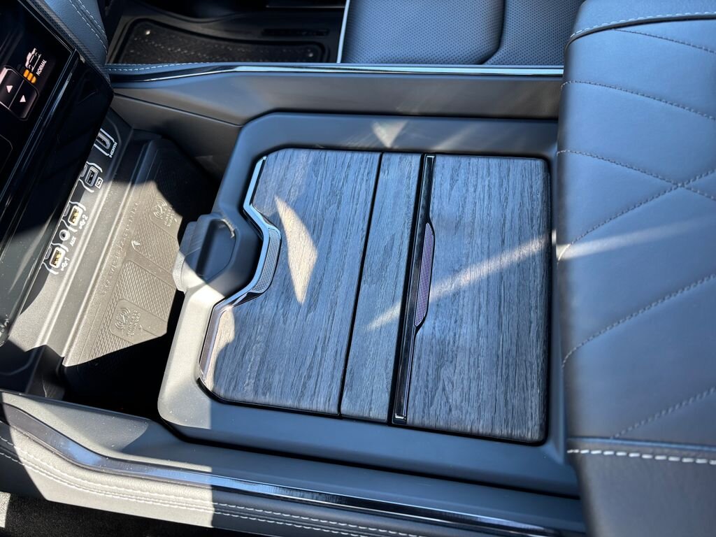 Dodge RAM Pick-up 3,0 l 403 kw