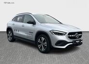 Mercedes-Benz GLA 7