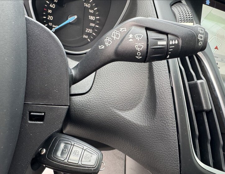 Ford Focus Hatchback 1,5 l 77 kw