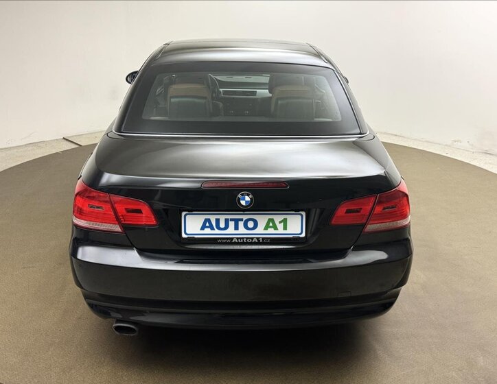 BMW Řada 3 Kabriolet 2,0 l 125 kw