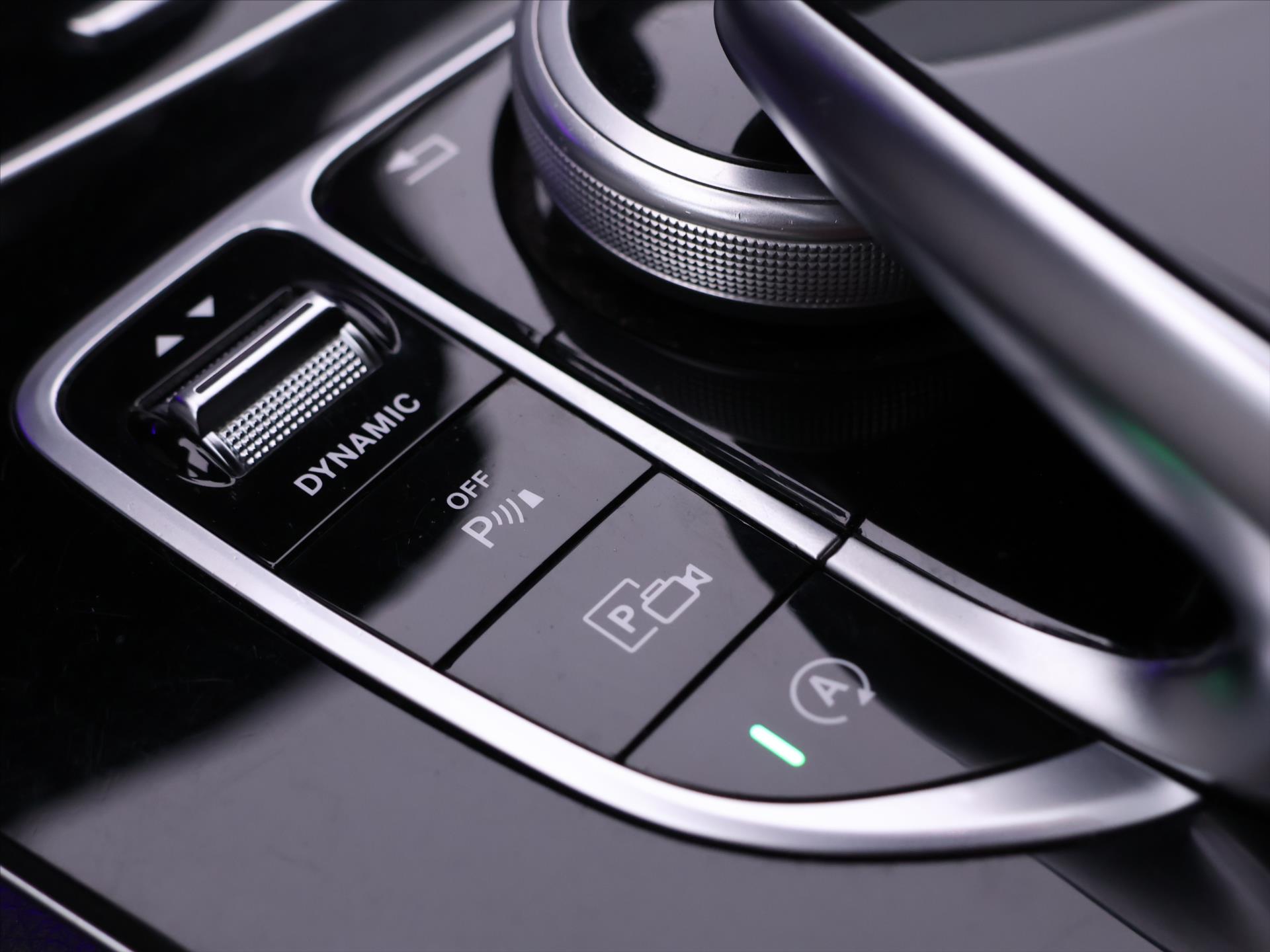 Mercedes-Benz Třídy E