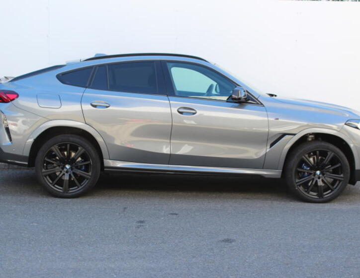 BMW X6 8