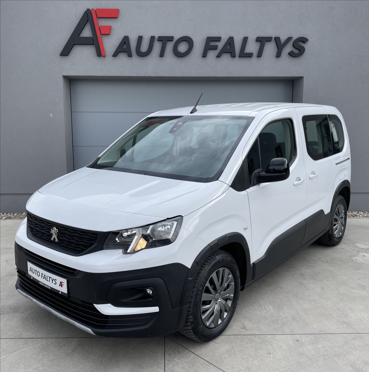 Peugeot Rifter Sedan / Limuzína 1,5 l 75 kw