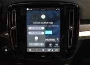 Volvo XC40 SUV / Terénní 2,0 l 120 kw