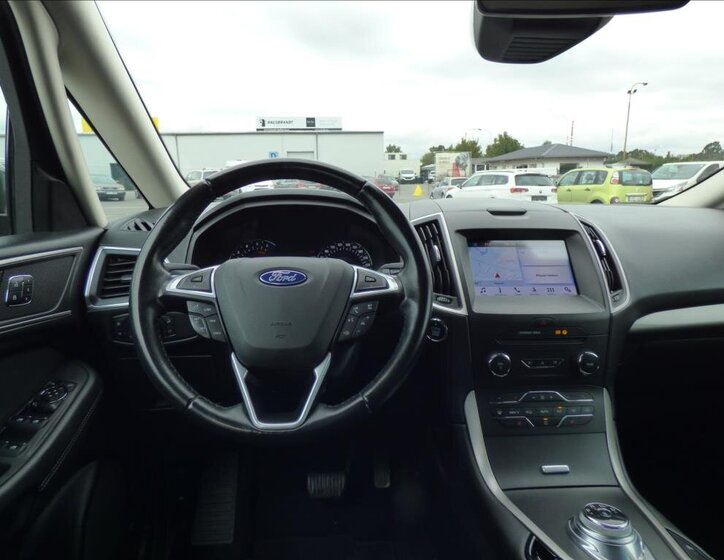 Ford S-MAX MPV 2,0 l 110 kw