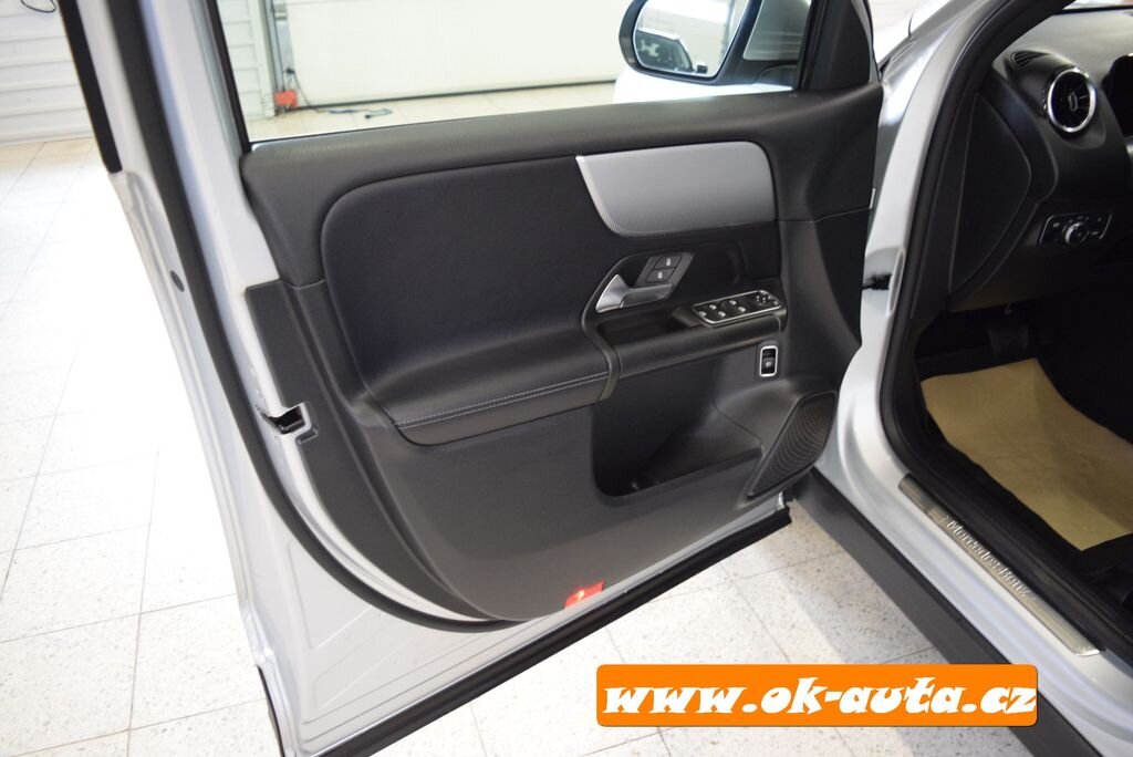 Mercedes-Benz GLB SUV / Terénní 0,0 110 kw