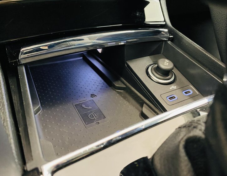 Škoda Karoq SUV / Terénní 1,5 l 110 kw