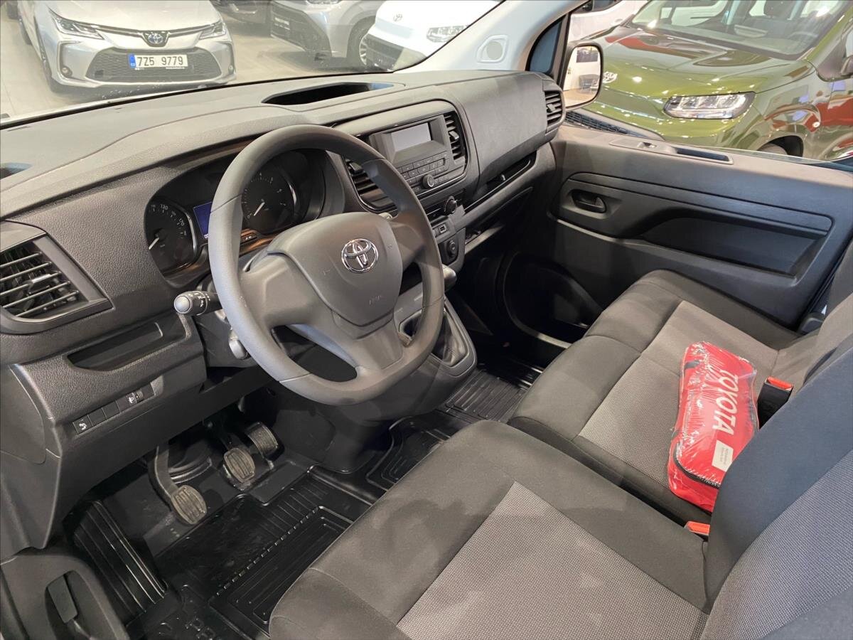 Toyota ProAce Skříň 2,0 l 106 kw