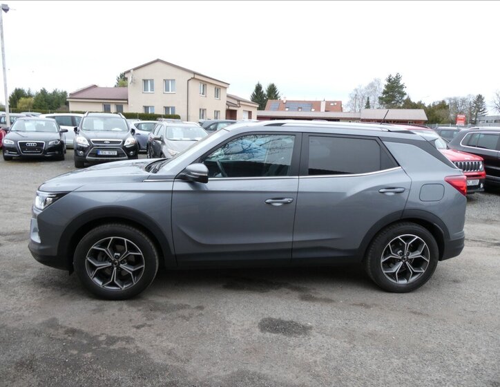 SsangYong Korando SUV / Terénní 1,5 l 120 kw