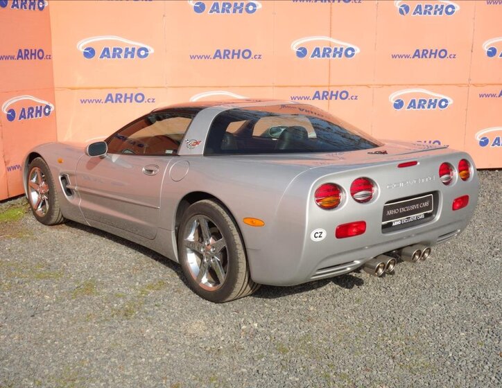 Chevrolet Corvette Kupé 5,7 l 253 kw