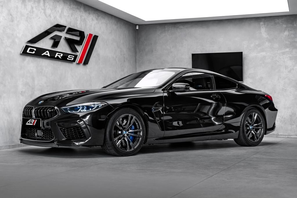 BMW M8 Kupé 4,4 l 460 kw