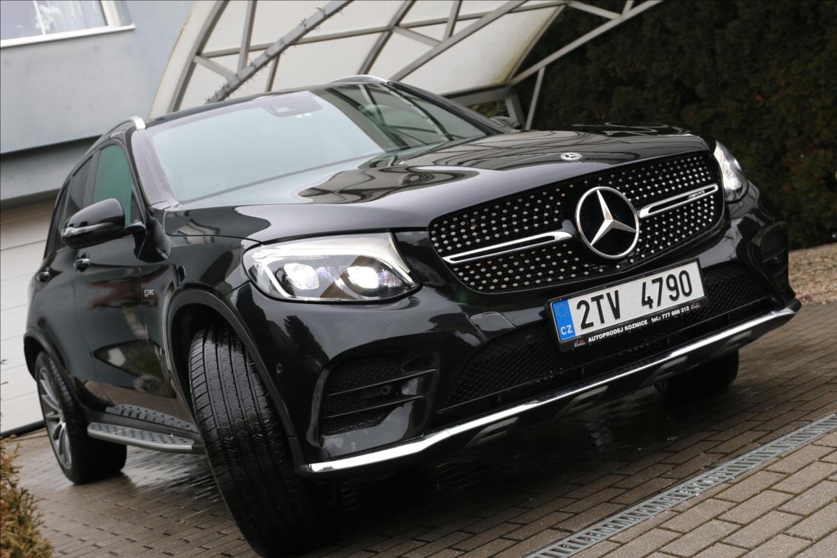 Mercedes-Benz GLC SUV / Terénní 3,0 l 270 kw