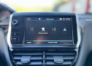 Peugeot 2008 SUV / Terénní 1,2 l 81 kw