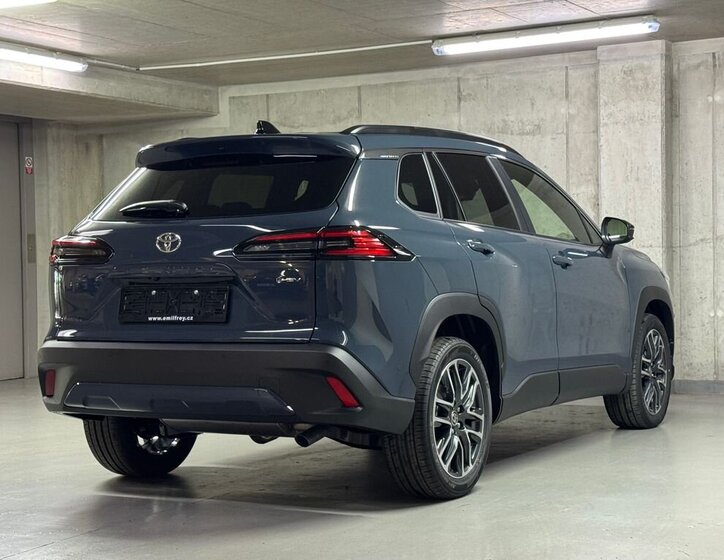 Toyota Corolla Cross SUV 2,0 l 133 kw