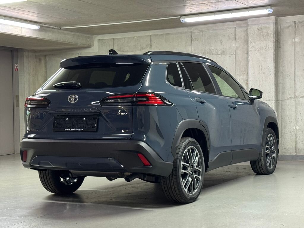 Toyota Corolla Cross SUV 2,0 l 133 kw