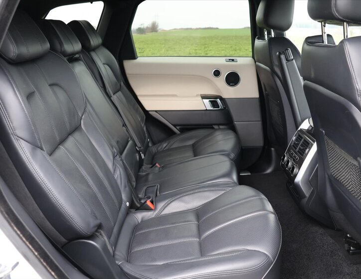 Land Rover Range Rover Sport SUV / Terénní 3,0 l 215 kw