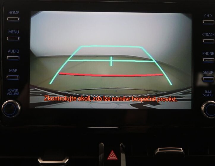 Toyota Corolla Sedan / Limuzína 1,5 l 92 kw