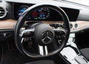 Mercedes-Benz Třídy E Kombi 2,0 l 143 kw