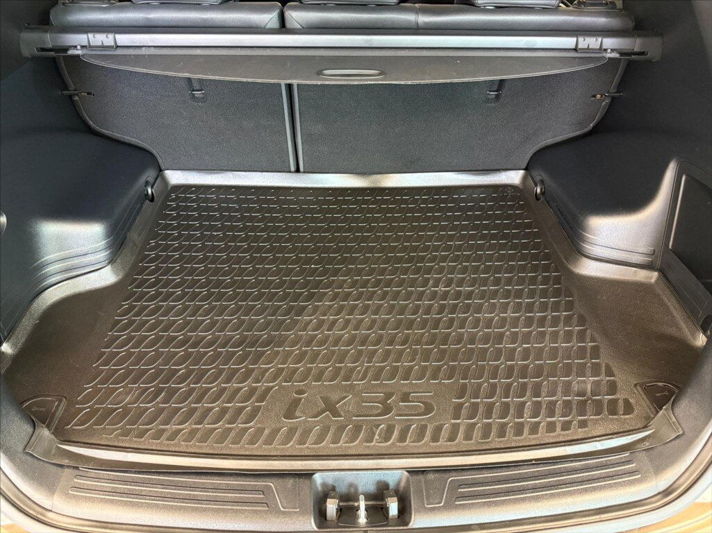 Hyundai ix35 SUV / Terénní 2,0 l 122 kw