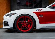 Ford Mustang 6