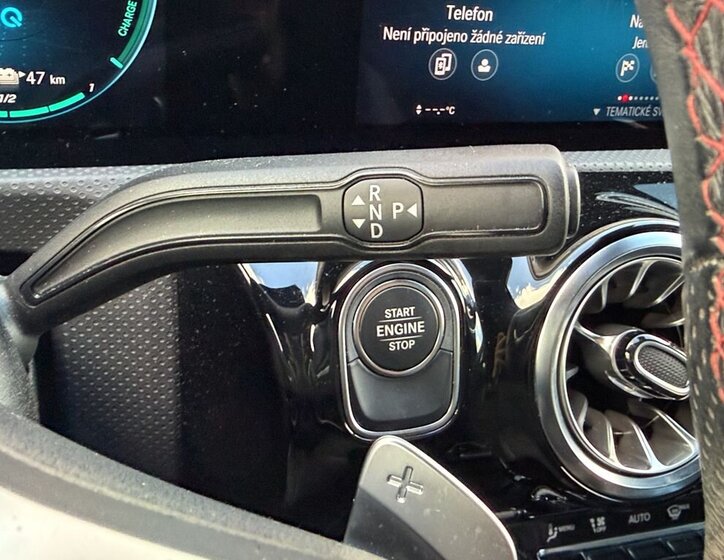 Mercedes-Benz Třídy A Hatchback 1,3 l 118 kw